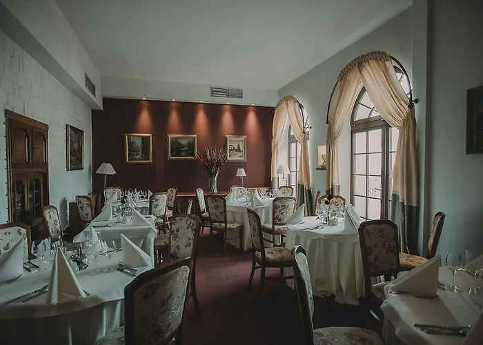 Hotel Restaurant Boss Miloslaw